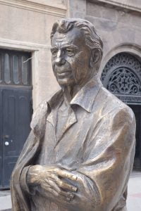 Statue of Kerkorian in Gyumri