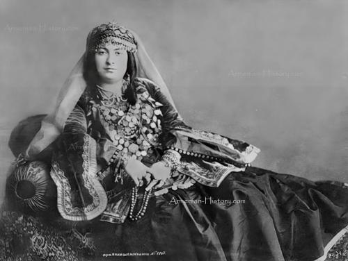 Armenian woman from Shamakhi, Baku Governorate. Photo by W. Orden 1897